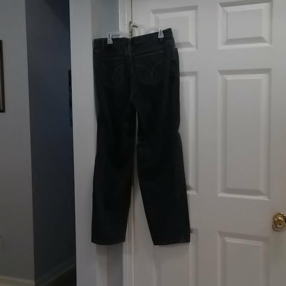Jeans - Picture 9 of 9